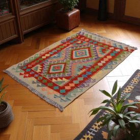 Tapis-Kilim-laine-tisse-main-Chobi-86x128-Kilim-afghan