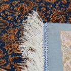 Tapis en soie Aysan bleu foncé 150x225 Tapis persan en viscose de soie