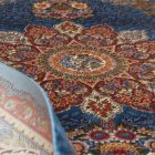 Tapis en soie Gazelle bleu foncé 150x225 Tapis en viscose de soie d'Iran