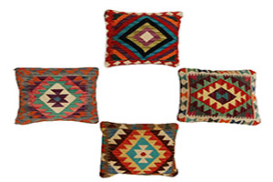 Housse de coussin Kilim : des merveilles uniques de l'art afghan